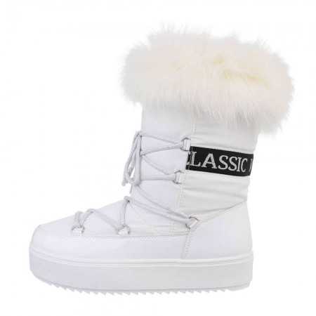 Magnifique chaussures pour femme bottines (boots) avec fausse fourrure. Design spécial neige ! Prête pour le grand froid !